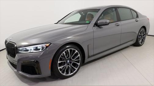 2022 BMW 750 i xDrive