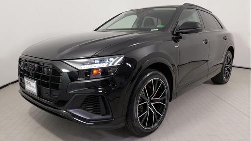2023 Audi Q8 55 Premium Plus