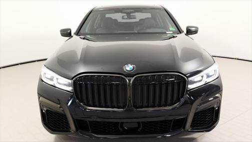 2022 BMW 750 i xDrive