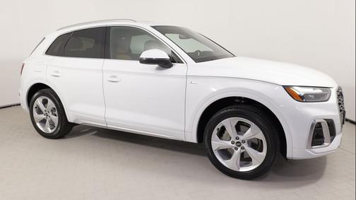 2023 Audi Q5 45 S line Premium Plus