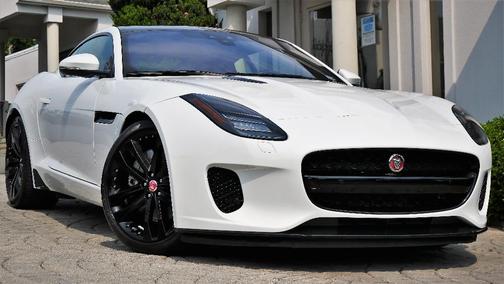Photo 2 of 40 of 2019 Jaguar F-TYPE Base