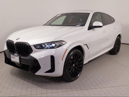 Mineral White Metallic 2024 BMW X6 xDrive40i
