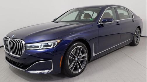 2022 BMW 750 i xDrive