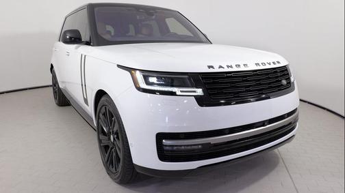 2022 Land Rover Range Rover P400 SE