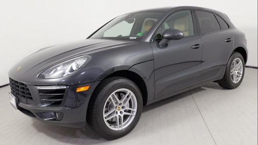 2017 Porsche Macan Base