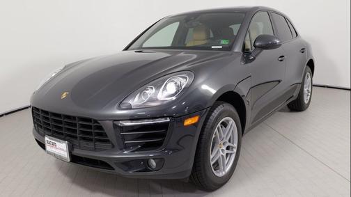 2017 Porsche Macan Base