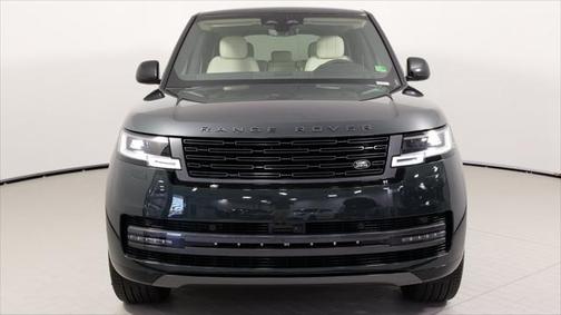 2025 Land Rover Range Rover P400 SE 7 Seat