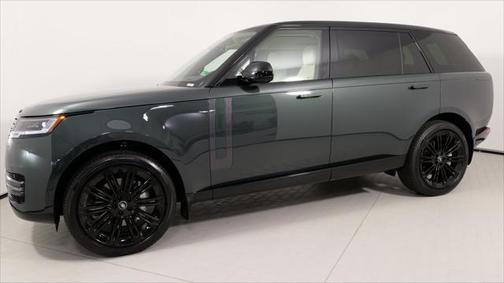 2025 Land Rover Range Rover P400 SE 7 Seat