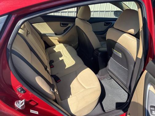 2011 Hyundai ELANTRA GLS