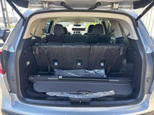 2022 Subaru Ascent Limited 8-Passenger