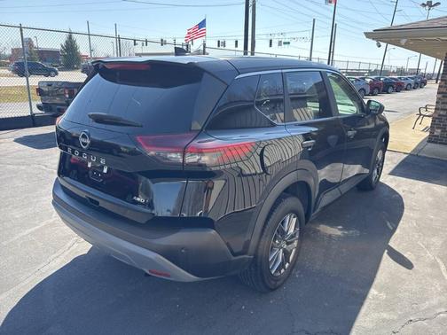 2023 Nissan Rogue S