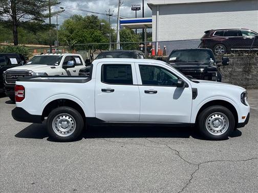 Oxford White 2026 Ford Maverick XL