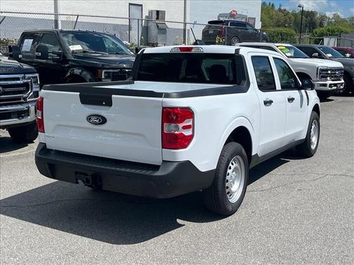 Oxford White 2026 Ford Maverick XL