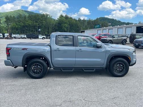 Boulder Gray Pearl 2023 Nissan Frontier PRO-4X
