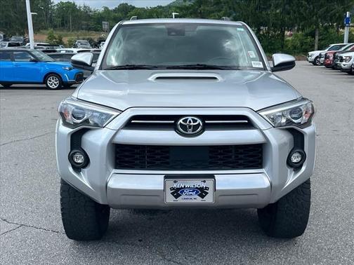 2022 Toyota 4Runner TRD OFF ROAD