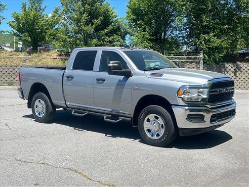 Billet Silver Metallic Clearcoat 2024 RAM 2500 Tradesman