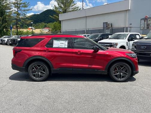 Rapid Red Metallic Tinted Clearcoat 2026 Ford Explorer ST-Line