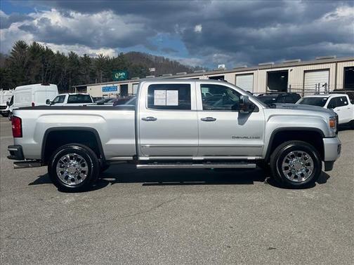 2019 GMC Sierra 2500 Denali