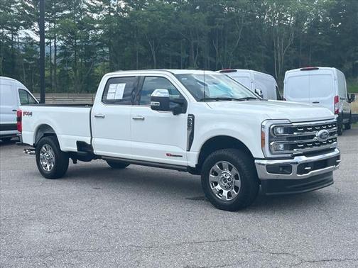 2023 Ford F-350 LARIAT SUPER DUTY