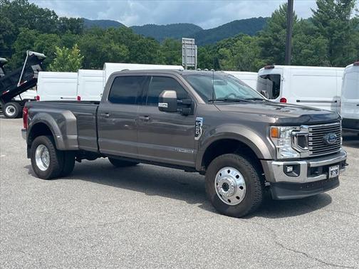 2022 Ford F-450 LARIAT DRW