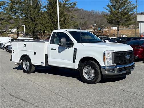 2025 Ford F-350 XL