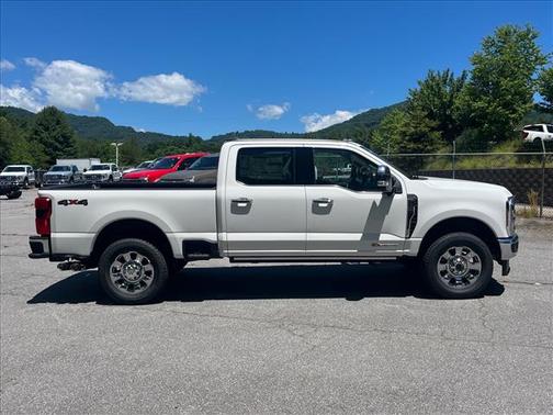 Star White 2026 Ford F-250 King Ranch