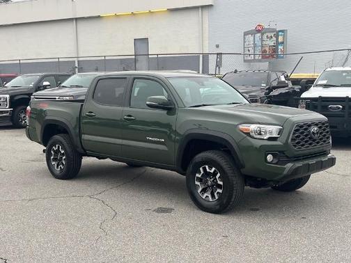 2022 Toyota Tacoma TRD OFF ROAD