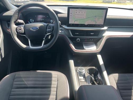 Agate Black 2026 Ford Explorer ST-Line