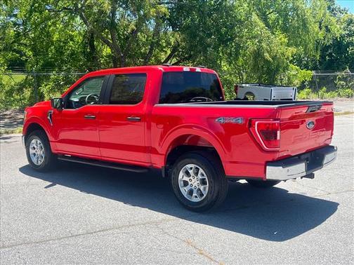 Race Red 2022 Ford F-150 XLT