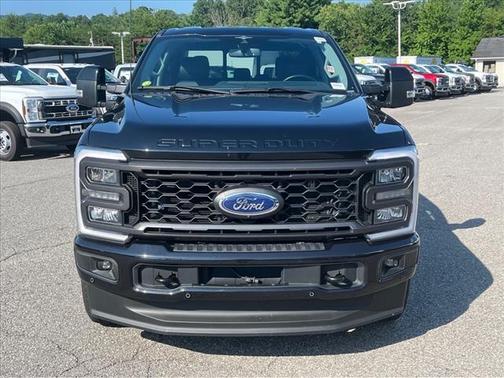 2023 Ford F-350 LARIAT SUPER DUTY