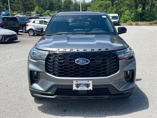 Carbonized Gray 2026 Ford Explorer ST-Line