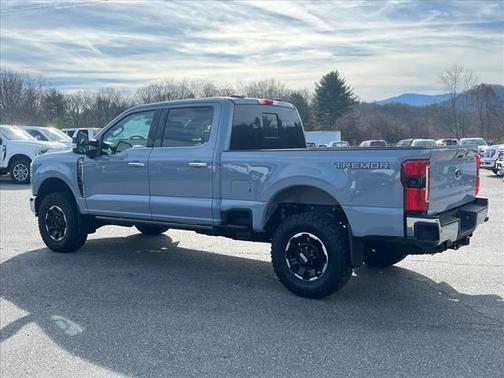 2025 Ford F-250 LARIAT