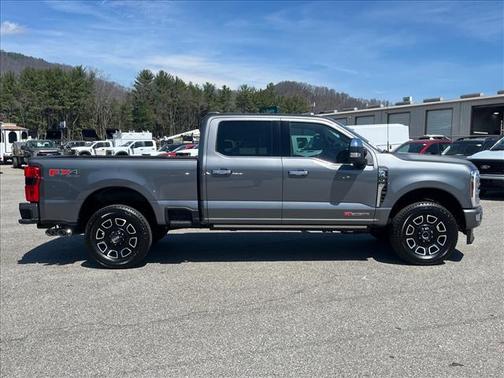 2024 Ford F-250 Platinum