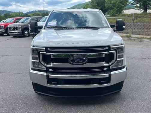 Oxford White 2021 Ford F-250 XLT