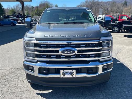 Carbonized Gray Metallic 2026 Ford F-250 Lariat