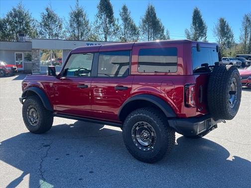 Ruby Red Metallic Tinted Clearcoat 2025 Ford Bronco Badlands