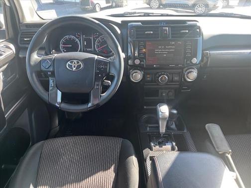 2022 Toyota 4Runner TRD OFF ROAD