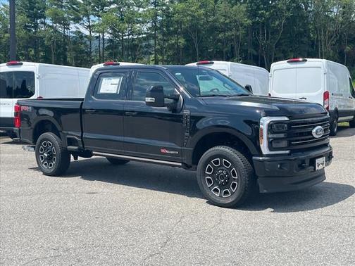 2025 Ford F-250 PLATINUM