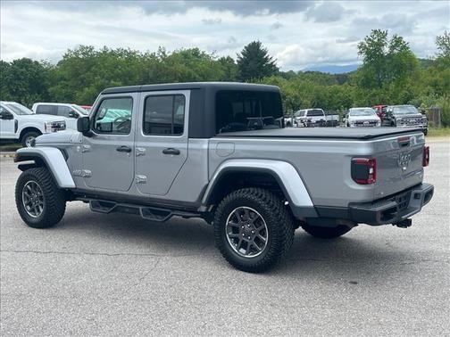 Billet Silver Metallic Clearcoat 2020 Jeep Gladiator Overland