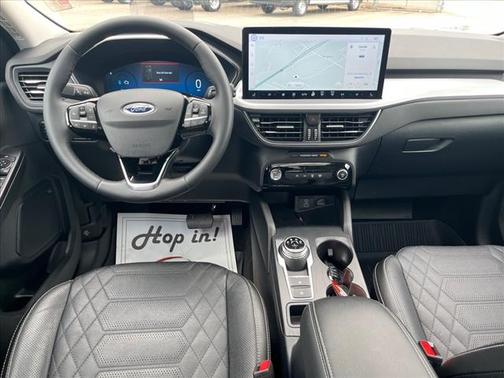 2023 Ford Escape PLATINUM