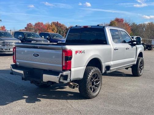 2024 Ford F-350 LARIAT SUPER DUTY