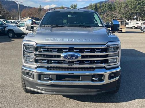 2024 Ford F-350 LARIAT SUPER DUTY