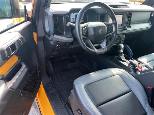 2021 Ford Bronco BLACK DIAMOND