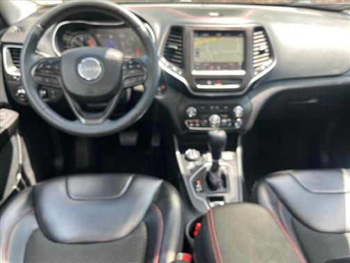 Granite Crystal Clearcoat Metallic 2019 Jeep Cherokee Trailhawk
