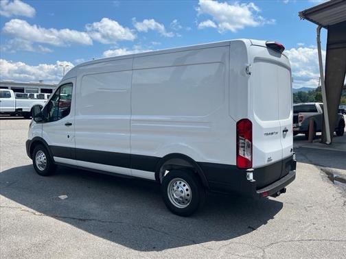 2025 Ford Transit-250 148 WB Medium Roof Cargo
