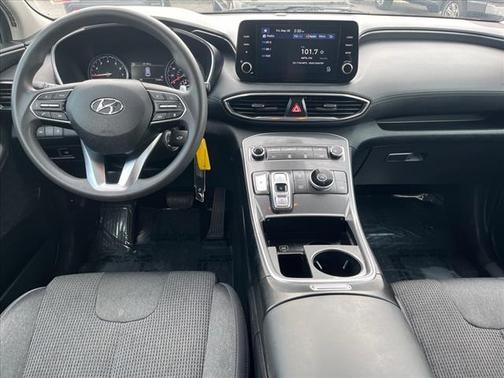 2022 Hyundai SANTA FE SE