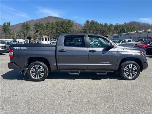2019 Toyota Tundra SR5