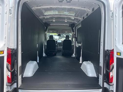 2025 Ford Transit-350 148 WB Medium Roof Cargo