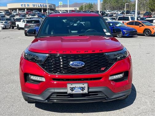 Rapid Red Metallic Tinted Clearcoat 2023 Ford Explorer ST