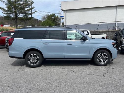 Gray 2026 Ford Expedition Max Active